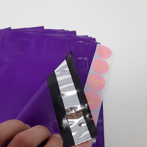 🍁(3/$25) 12 poly mailers - Picture 3 of 3